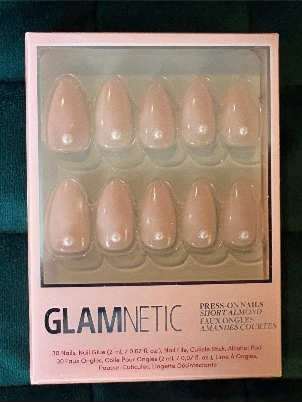 GLAMNETIC Wifey New in Box